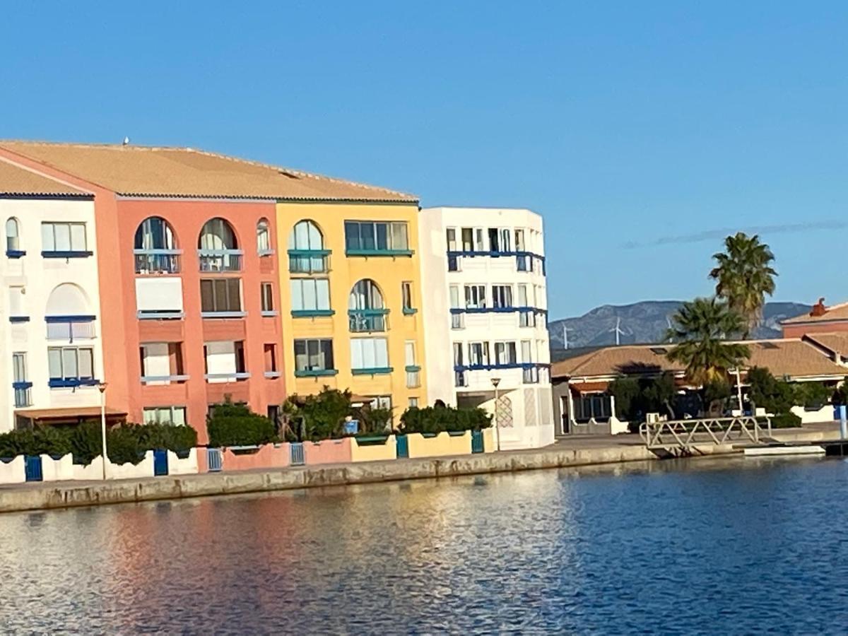 Appartement En Bord D'Etang Le Barcarès Eksteriør bilde